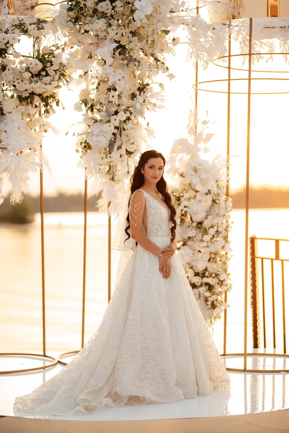 Beach wedding photographer in Fujairah — Backyard Studio Official